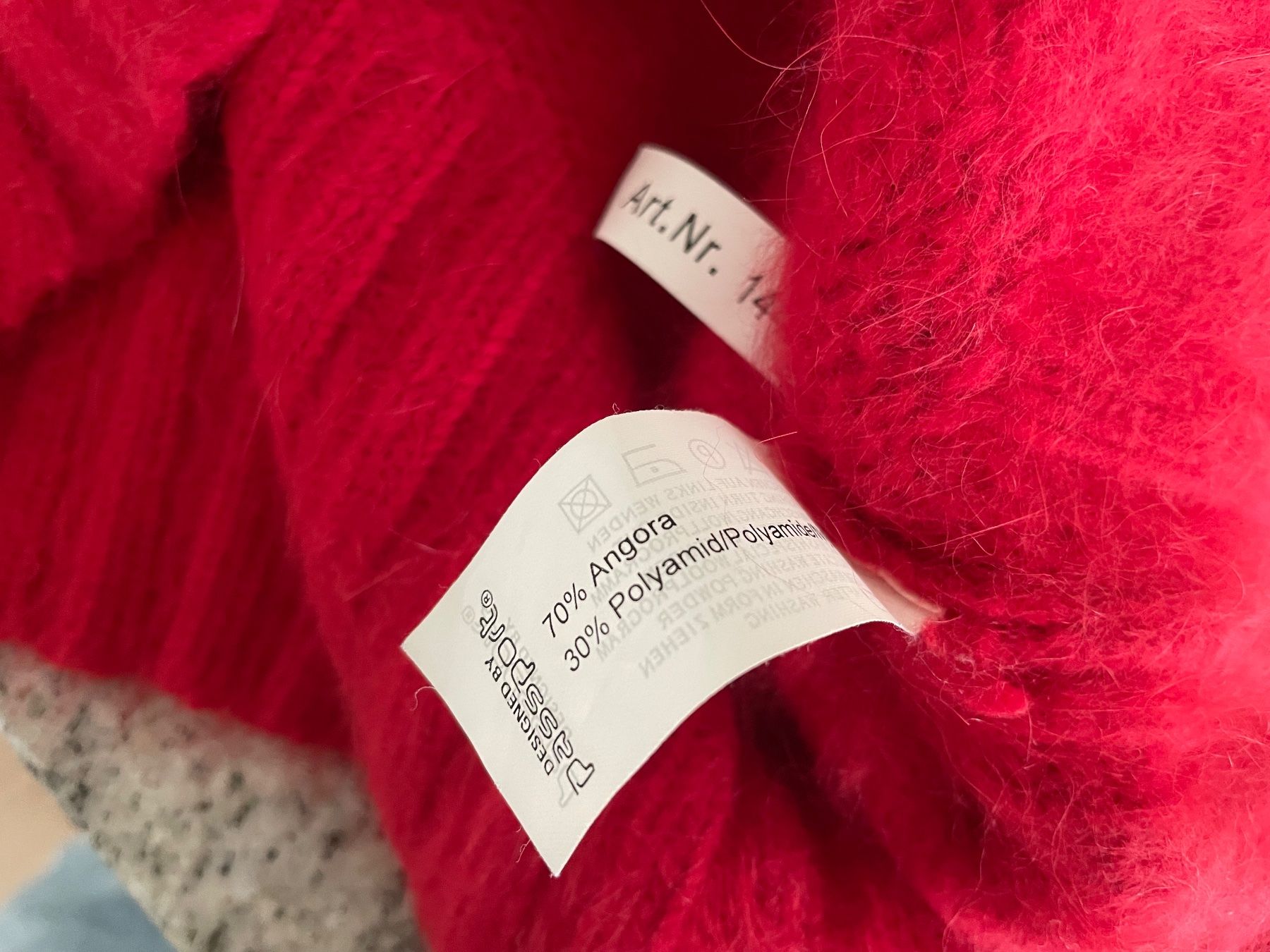 Maglioni & Felpe: Toller Pullover von passport, 70% Angora – Usato da Neuwilen venduto da bobbel01 2