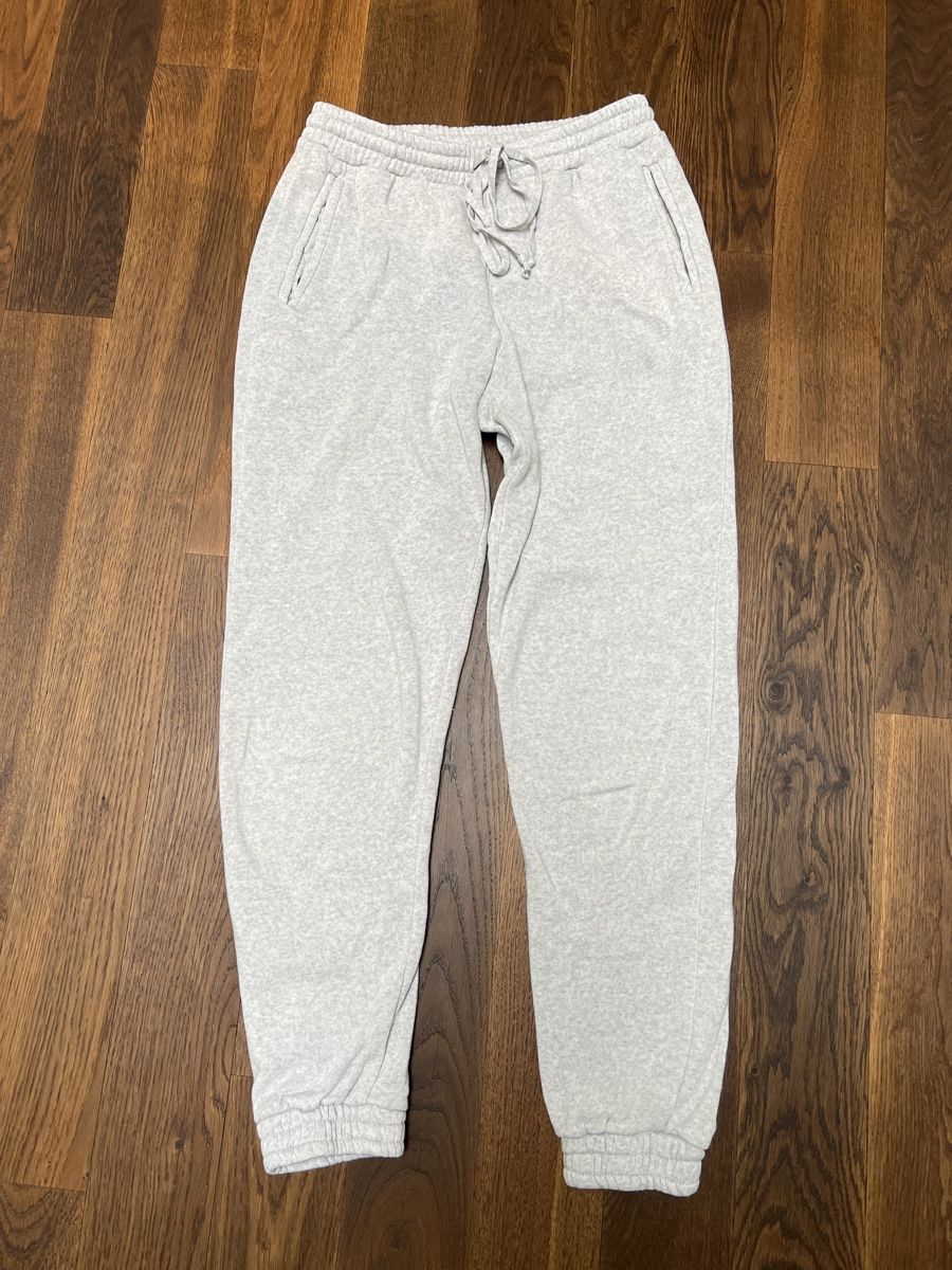 Pantalons: Freizeit Hose – D'occasion à HORGEN par vladibarca10