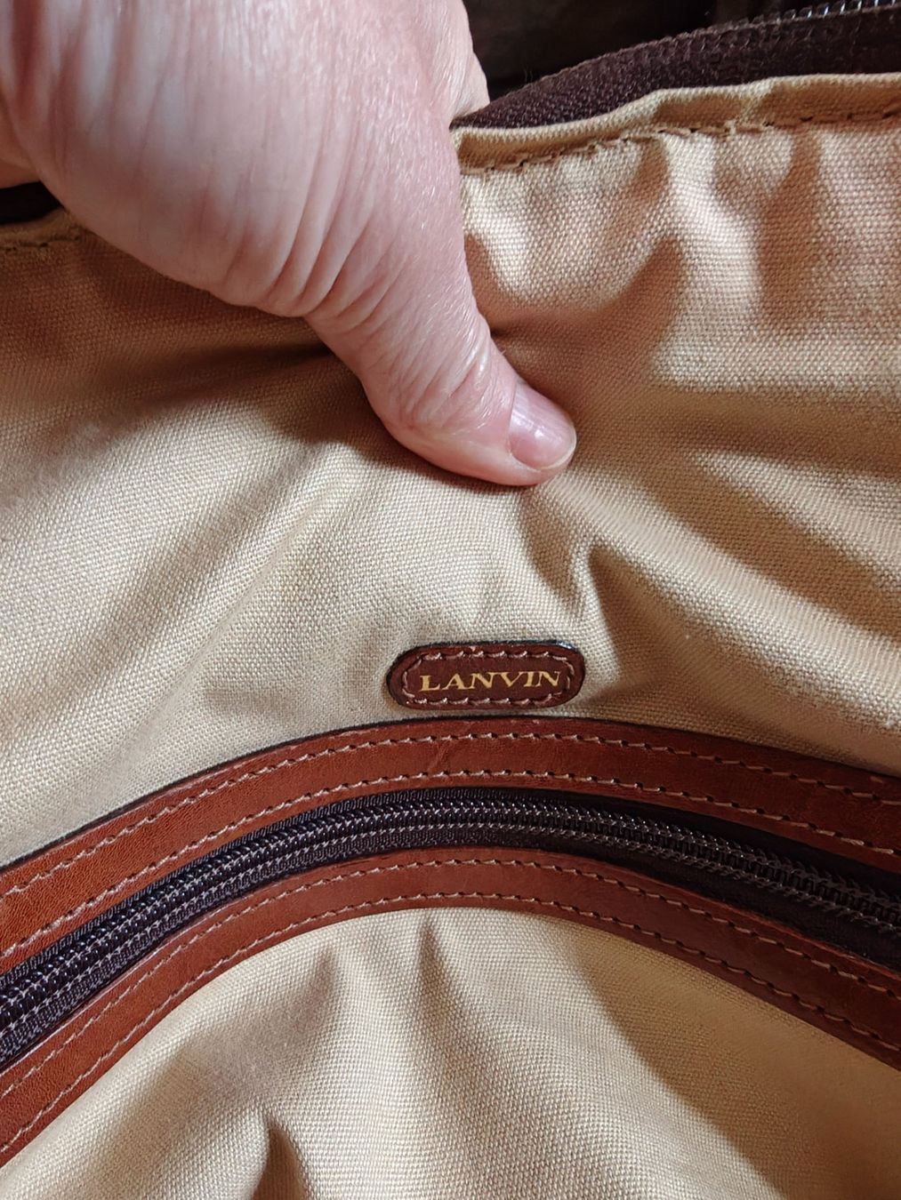 Lanvin Borse: Lanvin weekender tote travel bag zip pockets leather handles – Usato da Geneve venduto da readycat 1