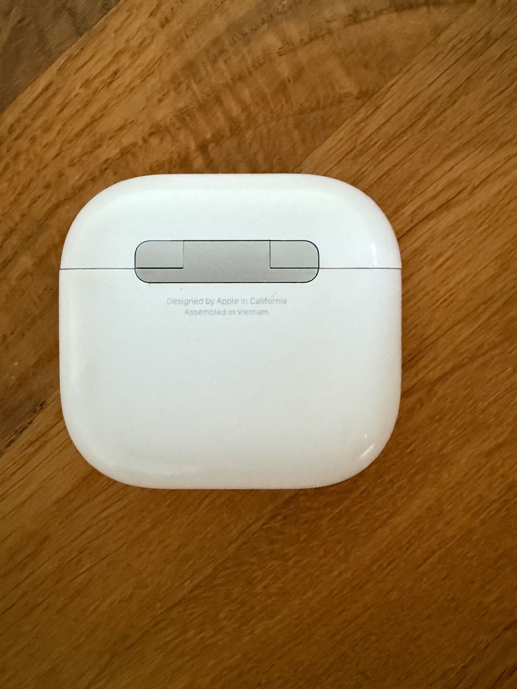 Apple Kopfhörer: APPLE AirPods 4 Charging Case – Gebraucht aus Lausanne von Nine1982 5
