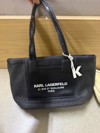 2 Karl Lagerfeld Shopping Bag in schwarz und weiss