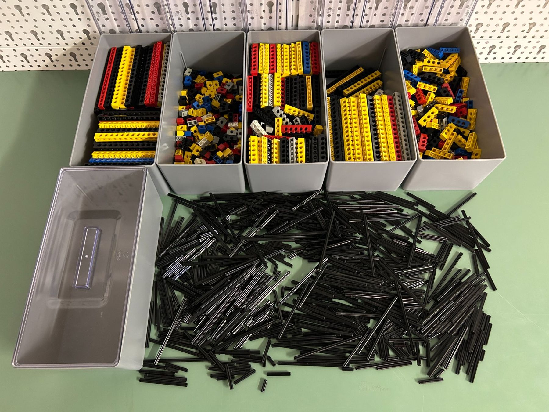Lego Giocattoli: Lego Technic Ersatzteil Sammlung – Usato da Rotkreuz venduto da Fairerpreis 3