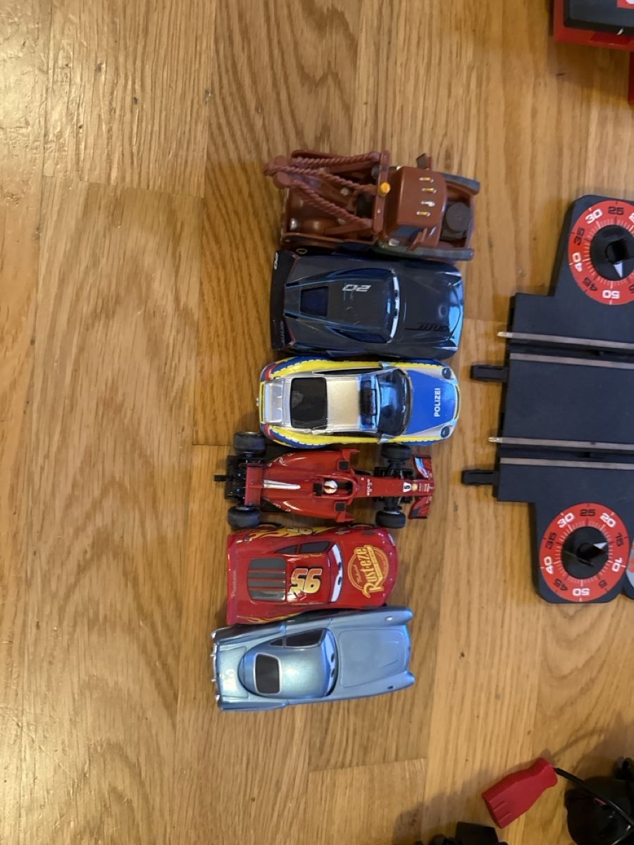 Carrera Spielzeuge: Carrera Bahn gebraucht zu verkaufen  – Gebraucht aus Pratteln von kon_w7l7 1