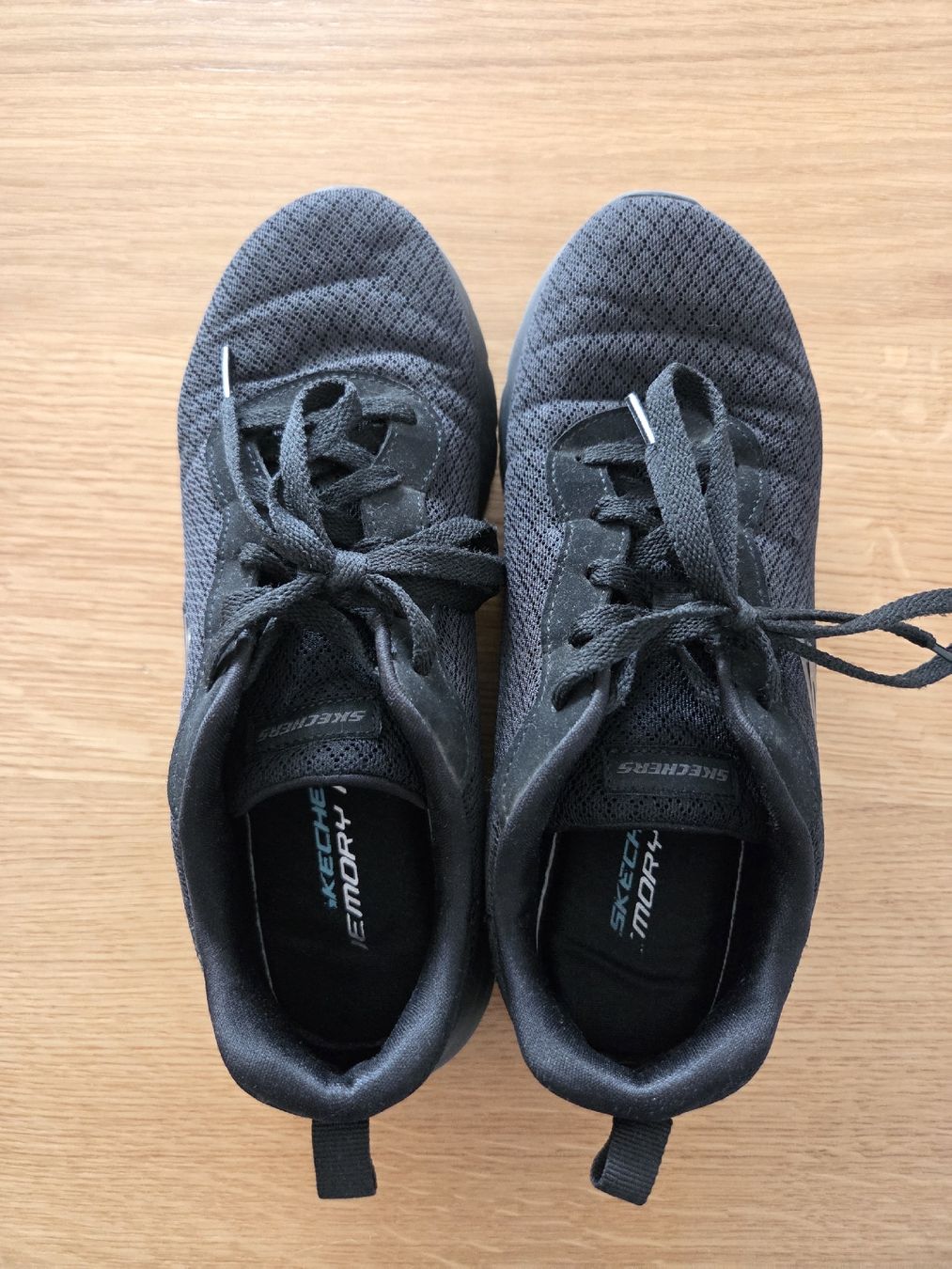 Skechers Scarpe da donna: Skechers Memory foam 38 – Usato da Oberuzwil venduto da Umlobo 1