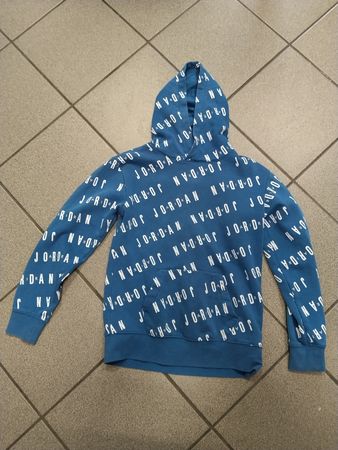 Jordan kinder Hoodie 12-13 Jahre guter Zustand 