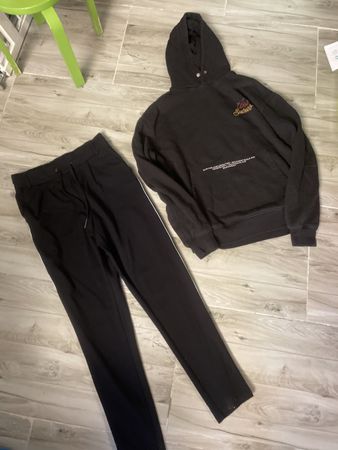 Pull&Bear Hoody+Hose Schwarz XS, neuwertig!