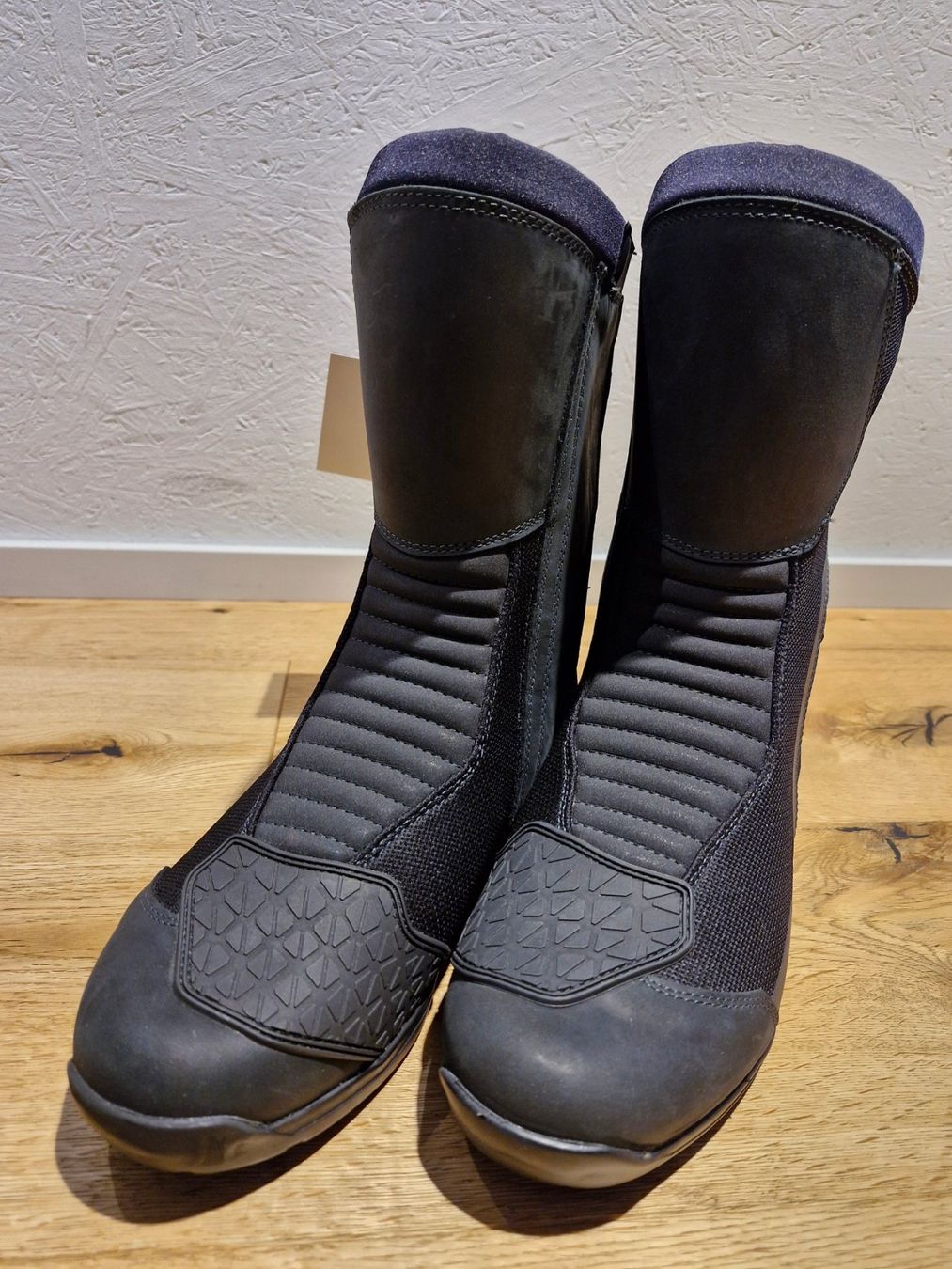 Scarpe da uomo: BMW Stiefel Pillon Air Gr. 43 – Nuovo e nell'imballaggio originale da Ursenbach venduto da adm_dw2j 2