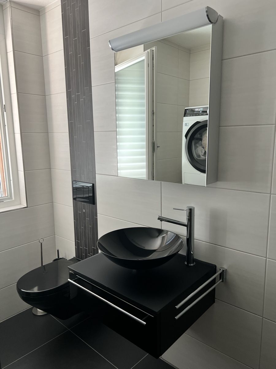 Mobili per bagno: Waschbecken inkl. WC-Schüssel – Usato da Bettlach venduto da Swiss-2016