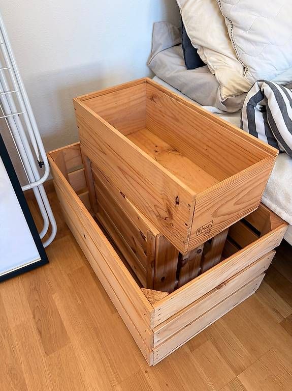 Casse di trasporto: Diverse Holzkisten  – Usato da Basel venduto da ame_r6gb