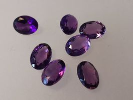 1 Stk. von 7 Amethysten, oval 8 x 5,5 mm,  Top Qualität