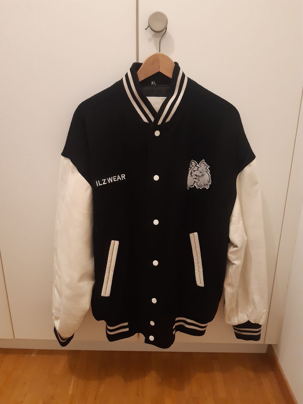 Giacche: Veste Collégienne ILZ – Usato da Onex venduto da Alban22