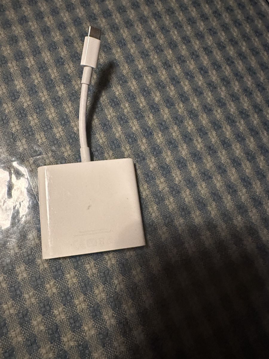 Apple Unità & Adattatore: Apple - USB‑C Digital AV Multiport Adapter – Usato da Zürich venduto da gel_8npg 3