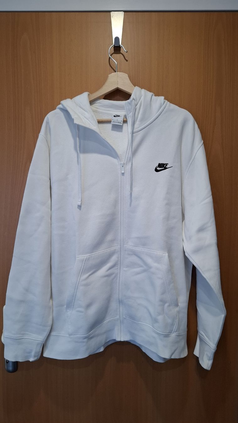 Nike Giacche: Nike Jacke XL – Usato da Balzers venduto da mackfose