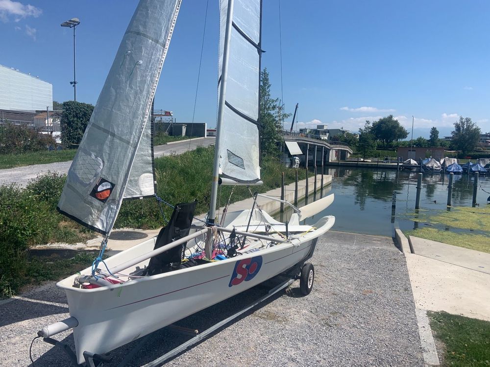 Segelboot Topper ISO ohne Trockenplatz Günstig (Gebraucht) in Wilen b ...