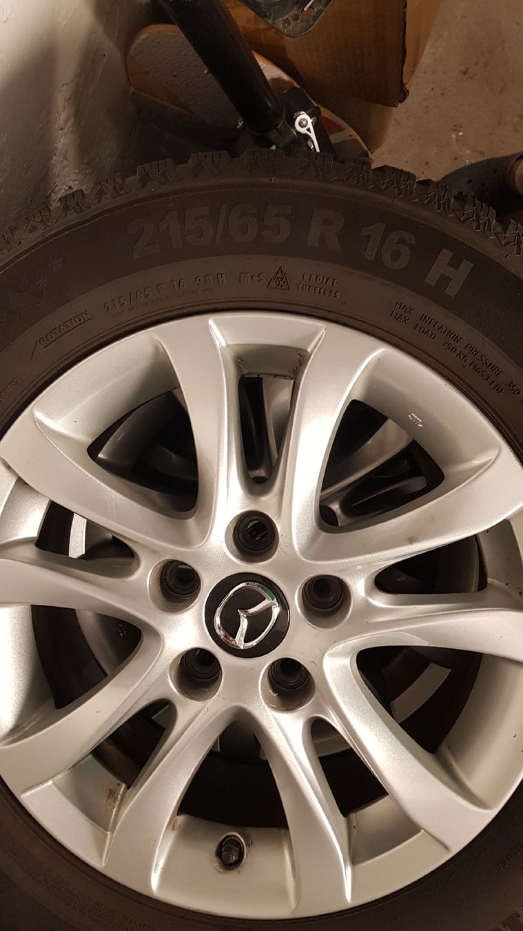 Mazda Pneus & Kompletträder: Räder mit Felgen  – Gebraucht aus Dietikon von zdr_b95x 1