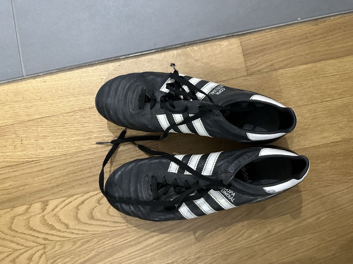 Adidas Scarpe da uomo: Football shoes – Usato da Riehen venduto da yourtrustedseller