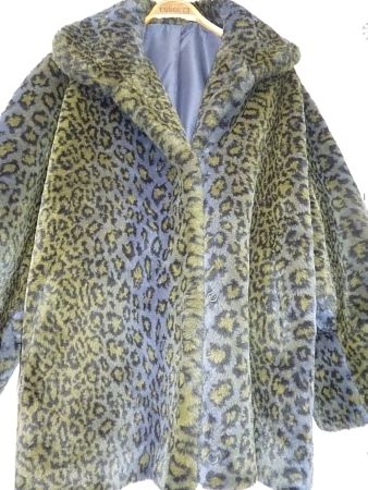 Lässige Top Pelzjacke!  Sehr schön!  Neu!  Gr.38