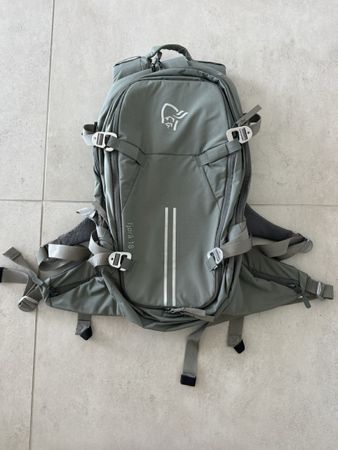 Norrøna Fjørå 18 Rucksack grau