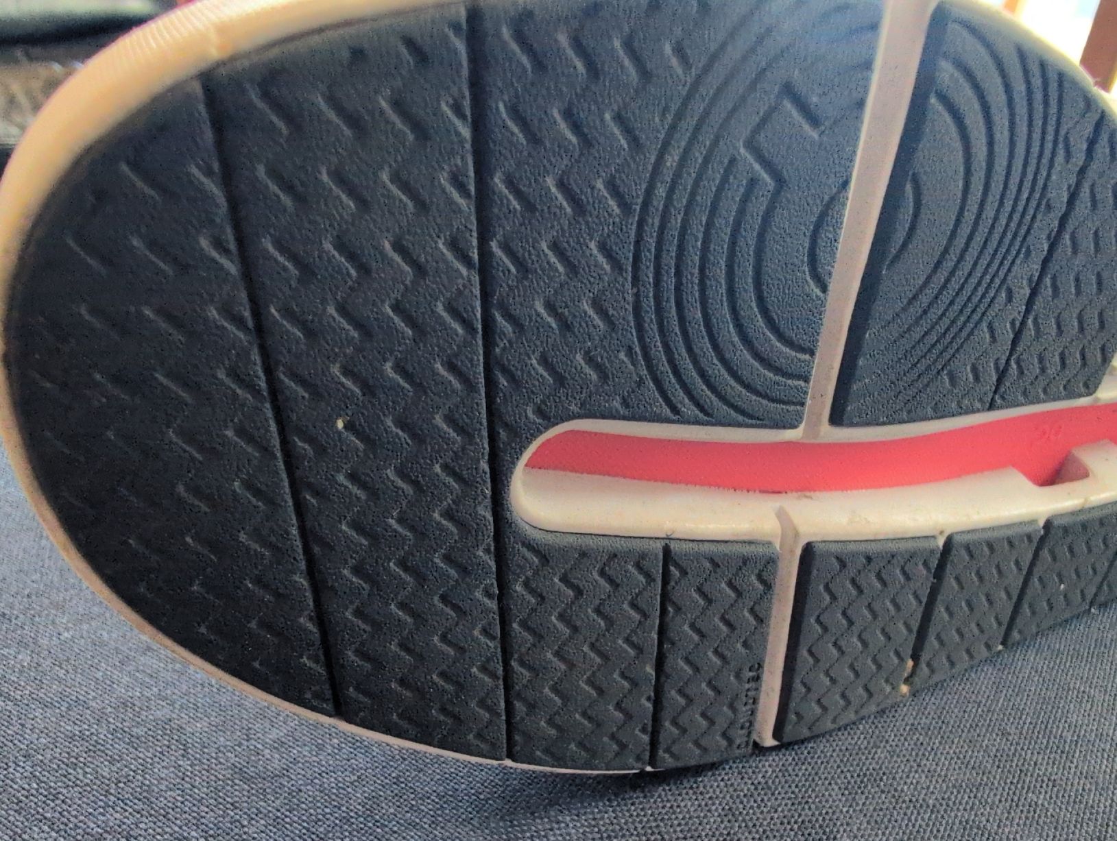 On Scarpe da uomo: ON Shoe "the roger" olympia edition  – Usato da Bern venduto da cyclingpeter 1