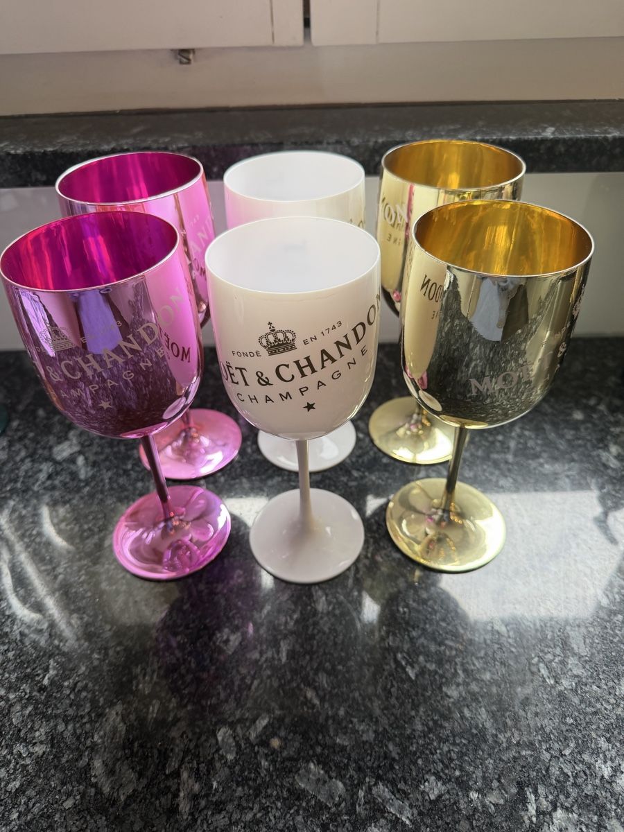 Bicchieri: Moët & Chandon Champagner Becher Set 6 Stück – Usato da Bassersdorf venduto da Sandy456