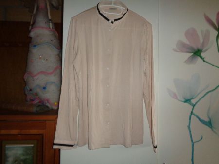 *** hübsche Bluse *** / von Intimissimi / Details