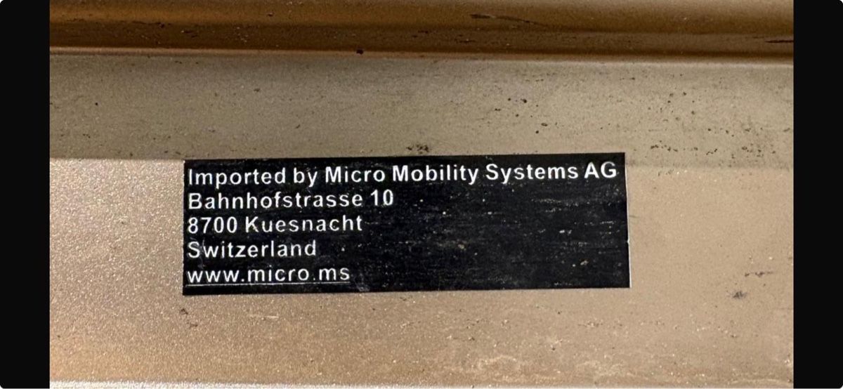 Micro Kickboard: Micro Trottinette Gold/ Bronze – Usato da Wangen b. Olten venduto da Eyluelgoek 9