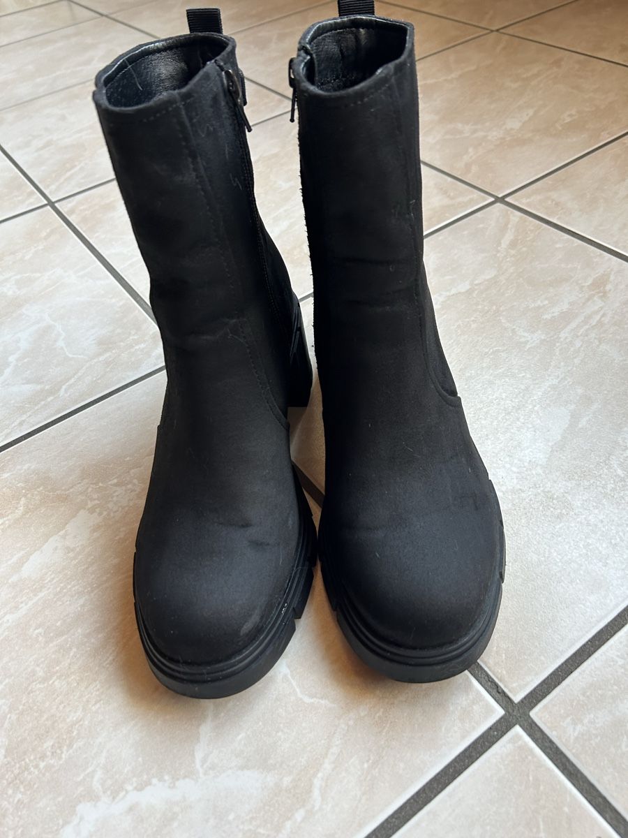 Scarpe da donna: Bottines – Nuovo (secondo la descrizione) da Courrendlin venduto da loko2910