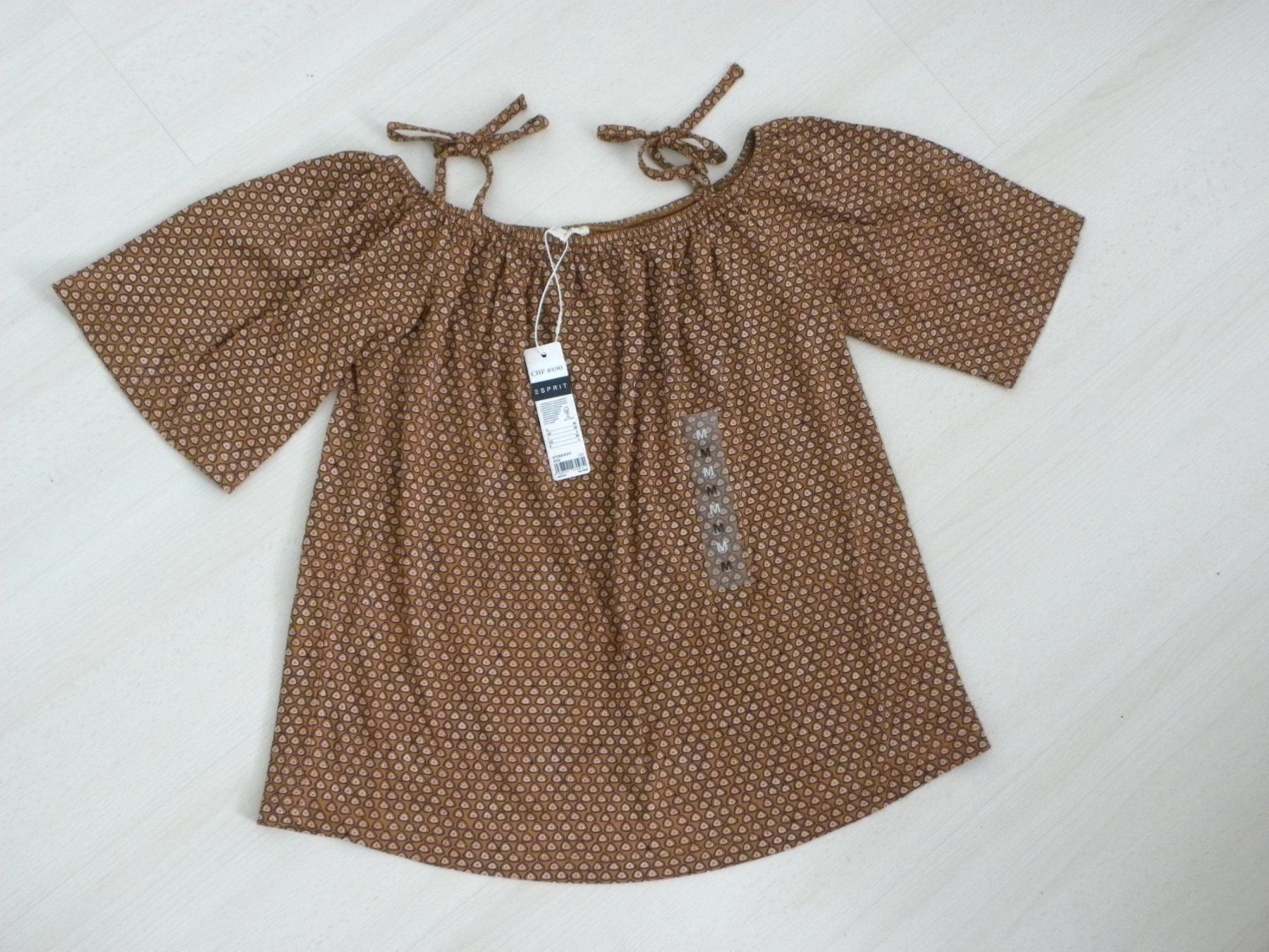 T-shirt: Shirt von Esprit NEU M – Nuovo (secondo la descrizione) da Walterswil SO venduto da peiper2