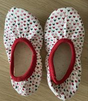 Turnschuhe / Gymnastikschuhe/Träppeli