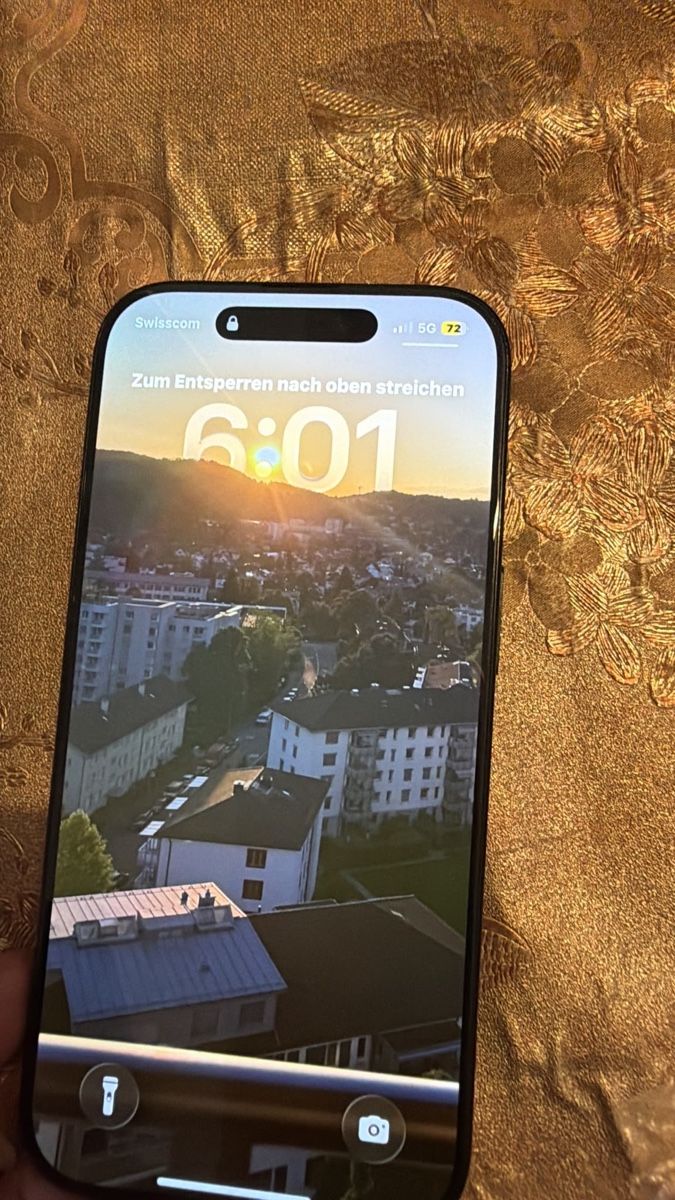 Altri accessori: ‏iPhone 16 Pro – Usato da Baden venduto da bar_cjc2