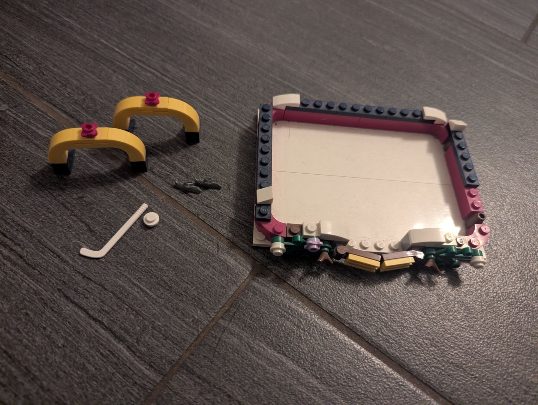 Lego Kit di costruzioni: Lego Eisbahn – Usato da Wangen ZH venduto da Nadja056