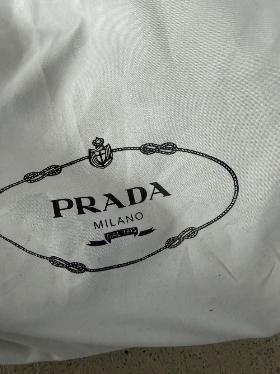 Prada Sacs femmes: Handtasche – D'occasion à Wollerau par shoppingqueen18
