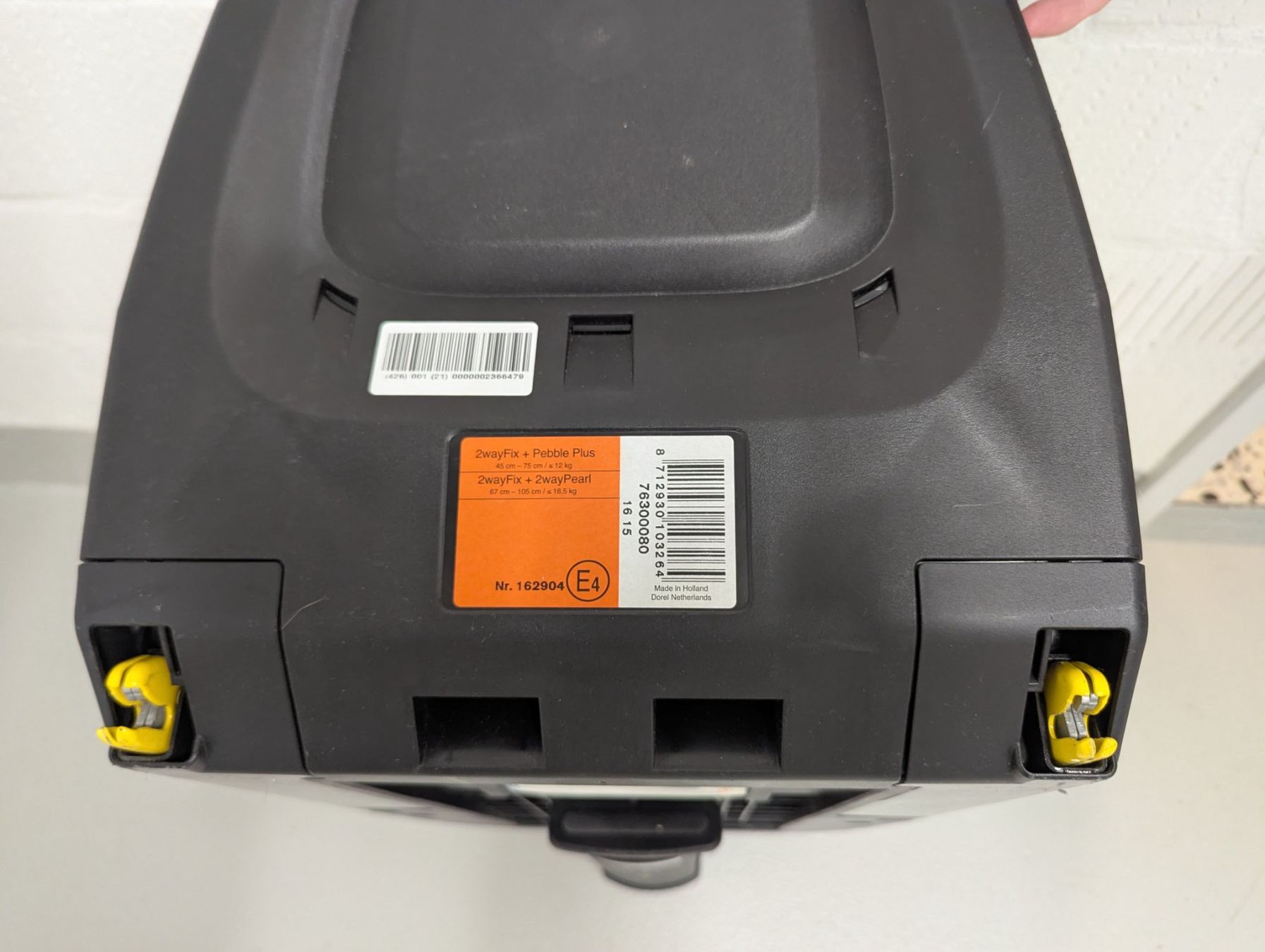 Maxi-Cosi Sièges auto: Maxi-Cosi 2wayFix ISOFIX-Basisstation – D'occasion à Widen par Schotti_85 2