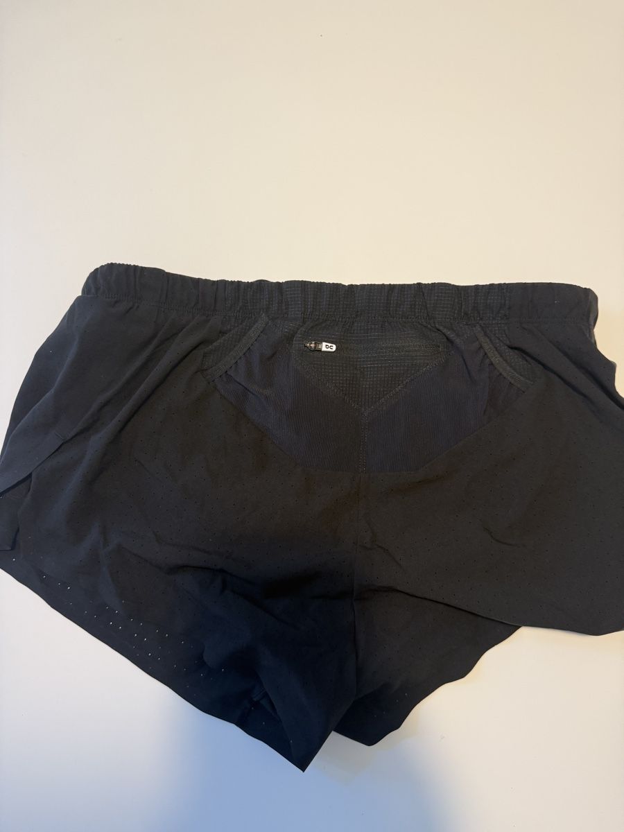 Pantaloni: On Splitshorts (M) – Nuovo (secondo la descrizione) da Bern venduto da Laufsport3000 3