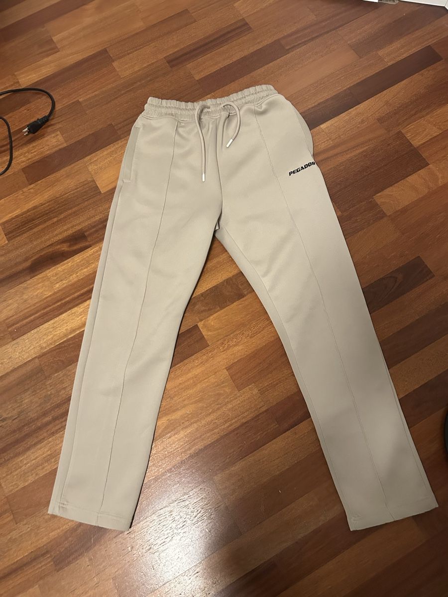 Pegador Pantalons: Pegador Hosen – D'occasion à Oberkirch LU par LuNeDa