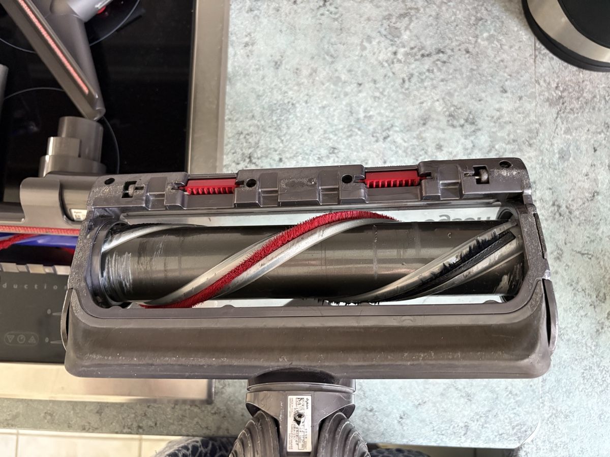 Dyson Aspirapolveri & Accessori: Dyson v11 Akku Staubsauger  – Usato da Hittnau venduto da Brugab 9