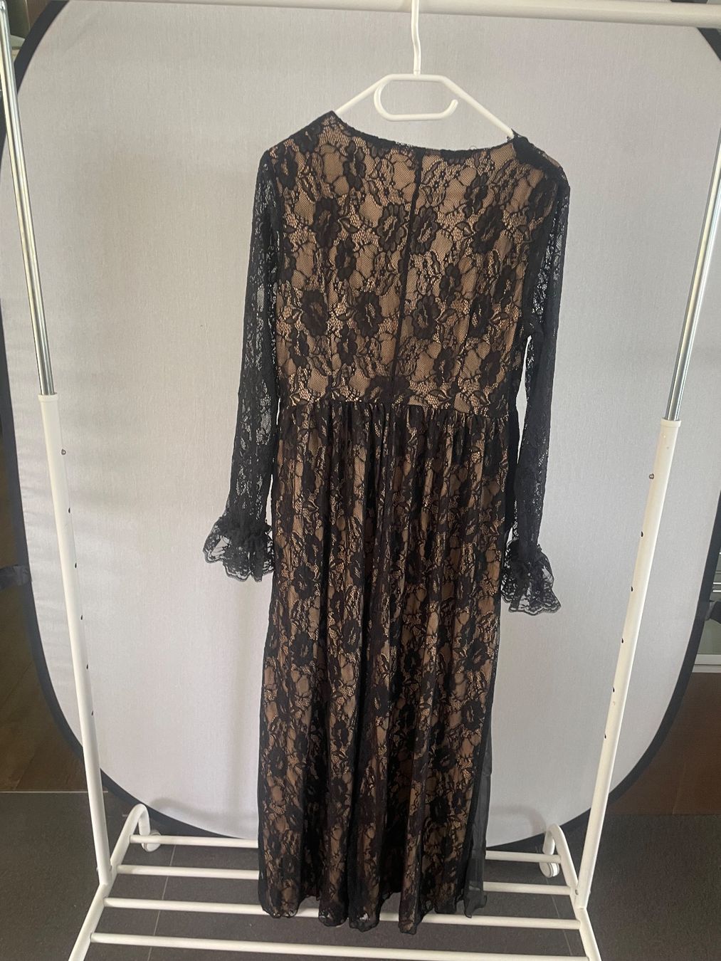 Vestiti: Spitze Kleid, Schwarz, Grösse L – Usato da Wollerau venduto da Poschro68 1