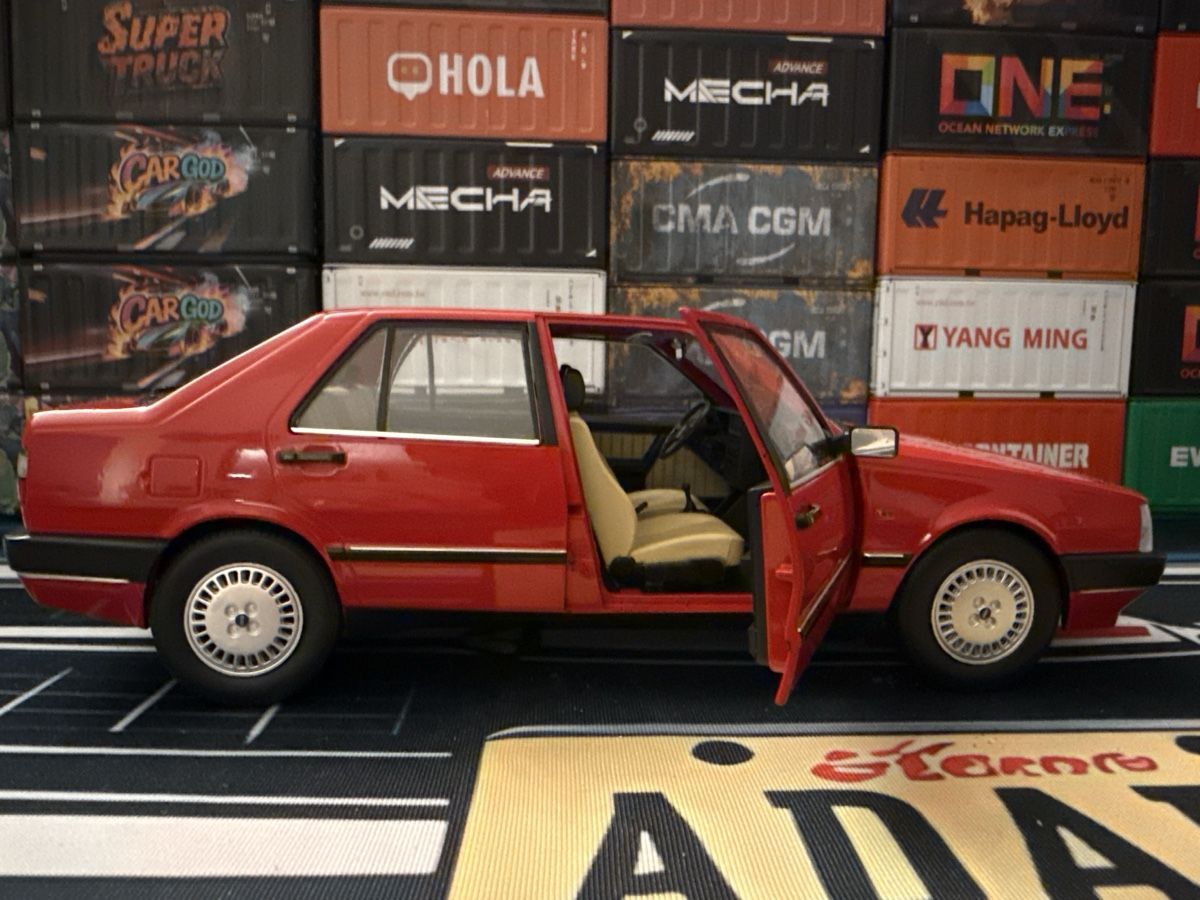 Fiat Modellini d'auto: Fiat Croma 1:18 – Nuovo (secondo la descrizione) da Basel venduto da GlaihuenigeCars2025 3