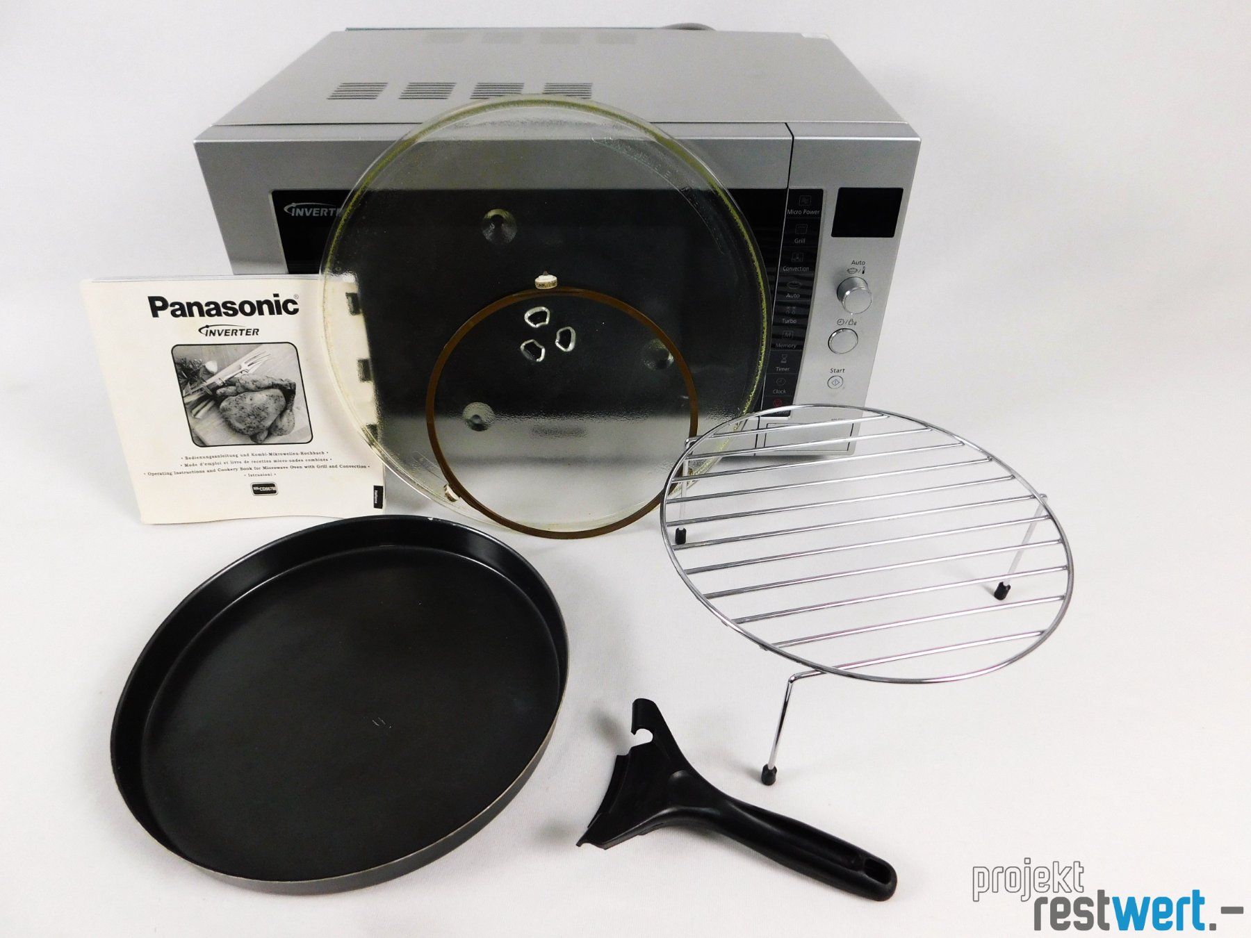 Elettrodomestici da cucina: Mikrowellen Kombi von PANASONIC – Usato da Bülach venduto da restwert_buelach