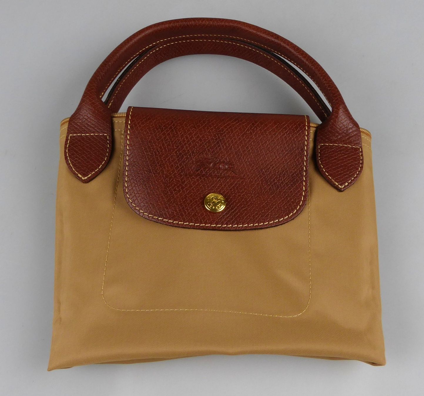 Longchamp Borse: Longchamp Le Pliage Tasche, hellbraun gebraucht – Usato da Volketswil venduto da brockipfannenstil 5