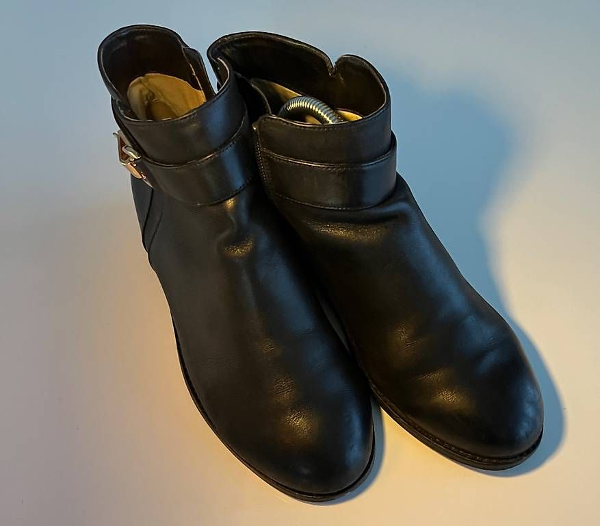 Buffalo Scarpe da donna: Ankleboots von BUFFALO, Gr. 40, schwarz – Nuovo (secondo la descrizione) da Burgdorf venduto da wiwy51 4