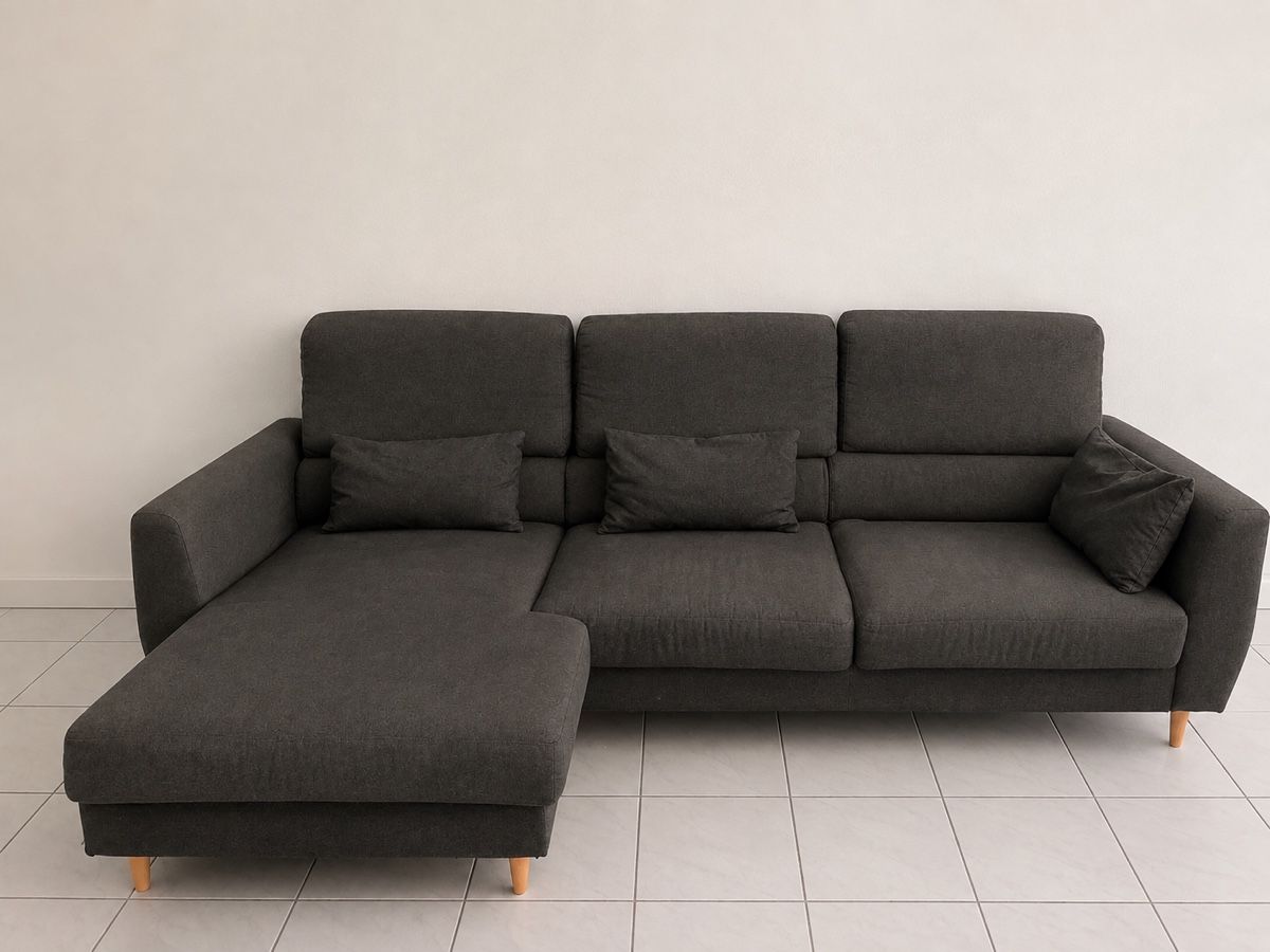 Divani: Ecksofa Stoff dunkelgrau gebraucht  – Usato da Luzern venduto da Welfa