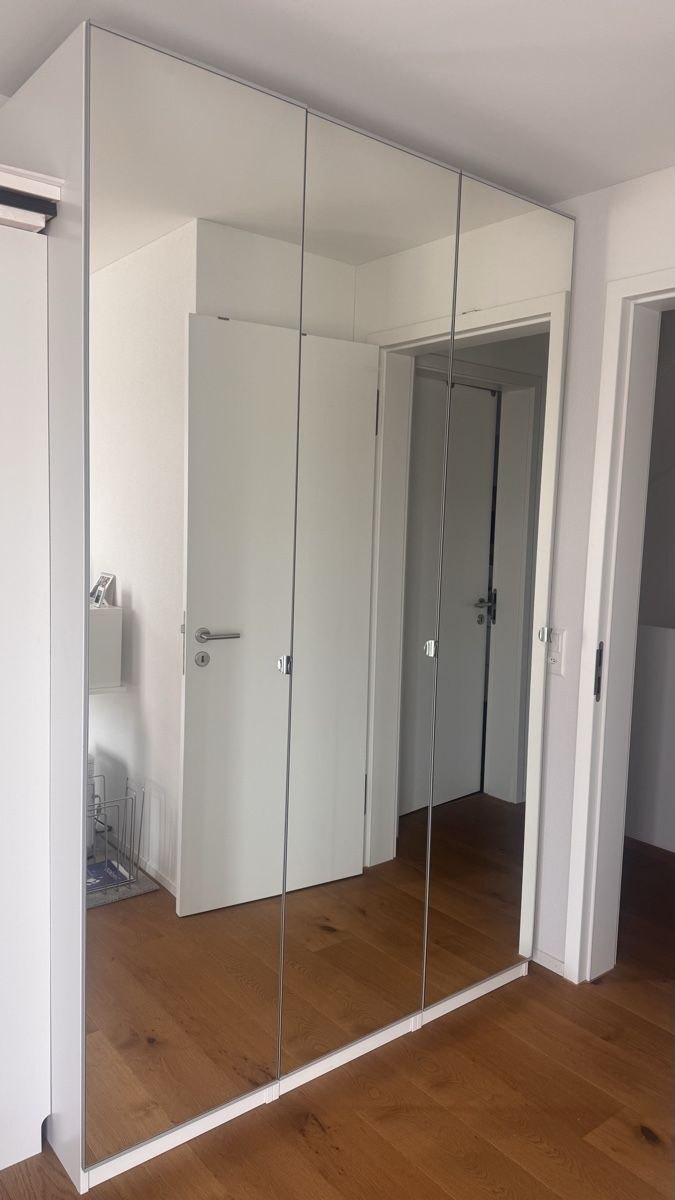 Armadi: Ikea Pax Schrank, Spiegeltüren – Usato da Würenlos venduto da Nice05 3