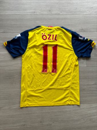 2014-15 Arsenal Away Shirt Ozil #11 - (M)