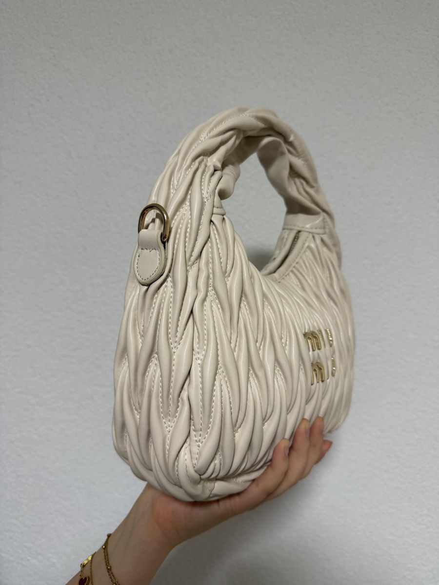 Borse da donna: Damentasche / Handtasche  – Nuovo (secondo la descrizione) da Basel venduto da kur_y25t