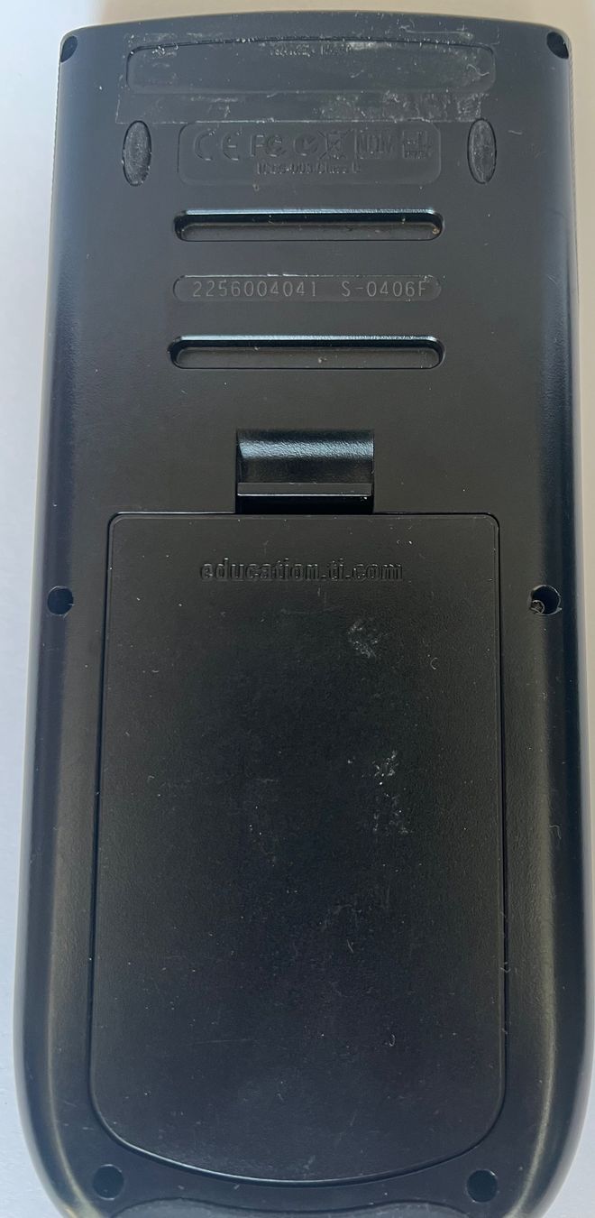 Texas Instruments Taschenrechner: TI-89 Titanium Texas Instruments Grafikrechner funktioniert – Gebraucht aus Oberhofen Thun'see von SwissTreasure 3