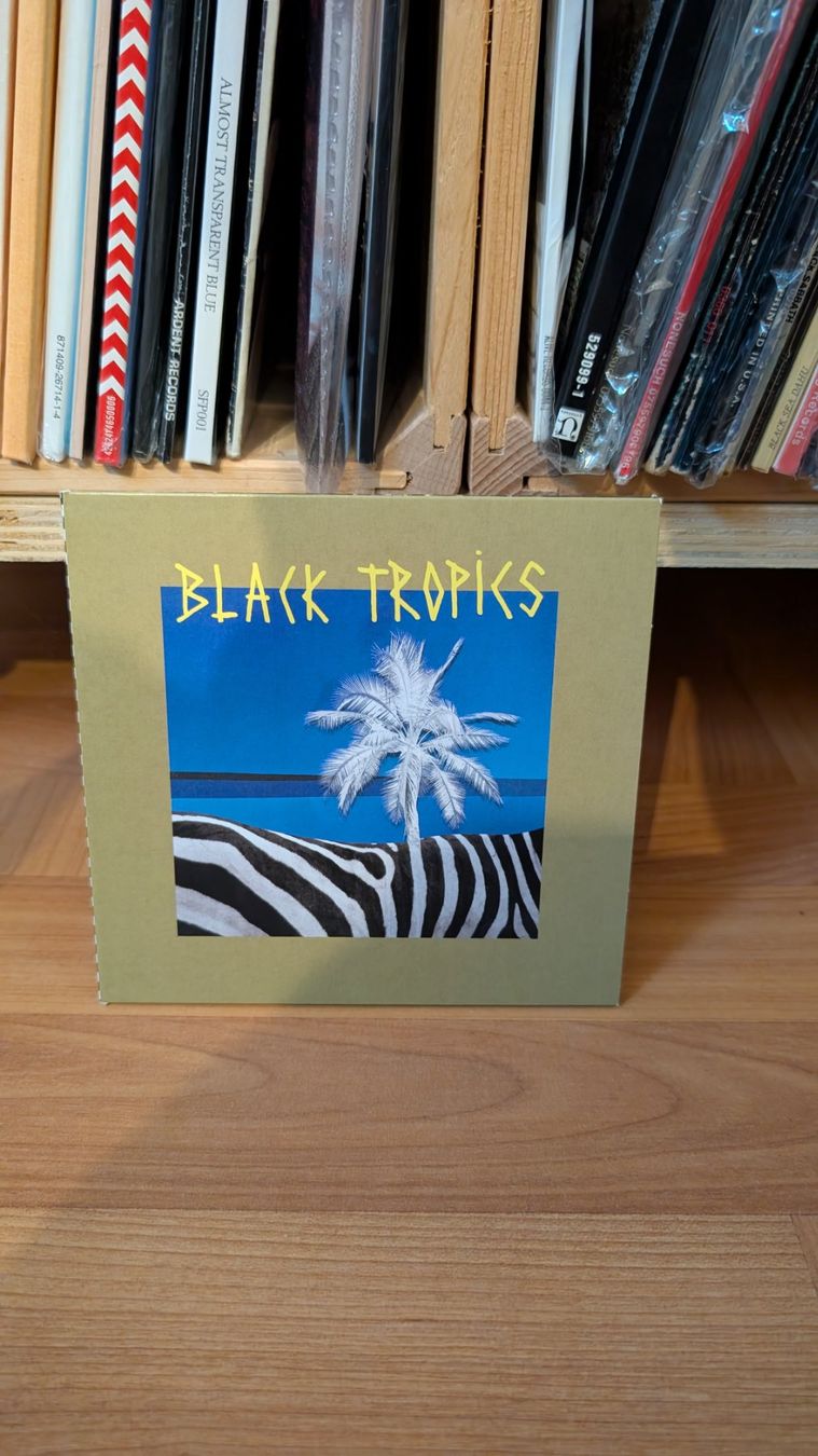 CD: Black Tropics CD – Usato da Steinen venduto da beatstick