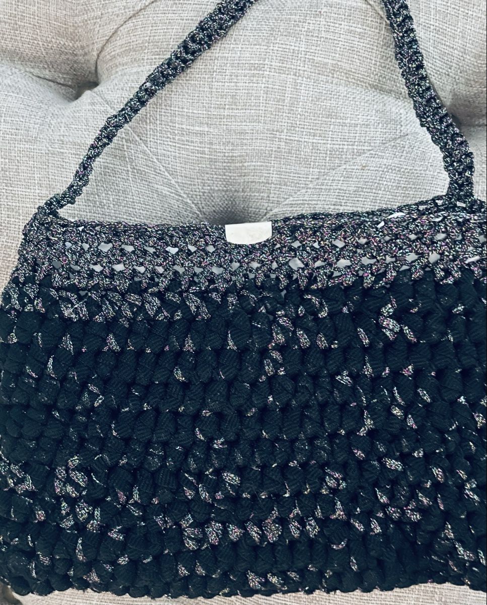 Sacs femmes: Handtasche schwarz glitzern 20cm Breite  Neu – Neuf avec emballage d'origine à Au ZH par Jaggy4 2