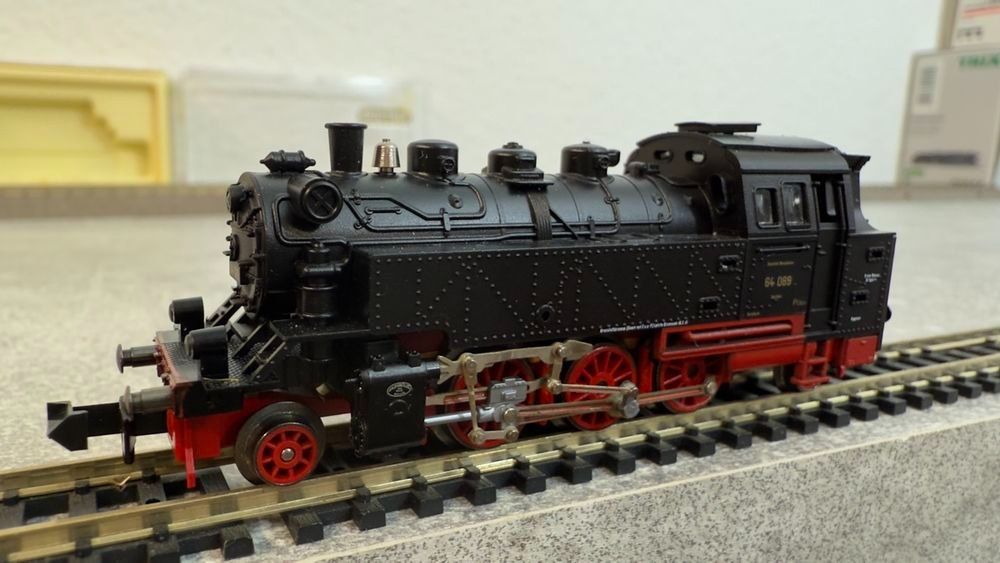 Trix Modelleisenbahnen: TRIX Express Konvolut aus den 1960 Jahren – Gebraucht aus Brüttisellen von Ereich