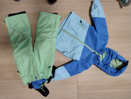 Schnee Kombi Gr. 92 von Trevolution